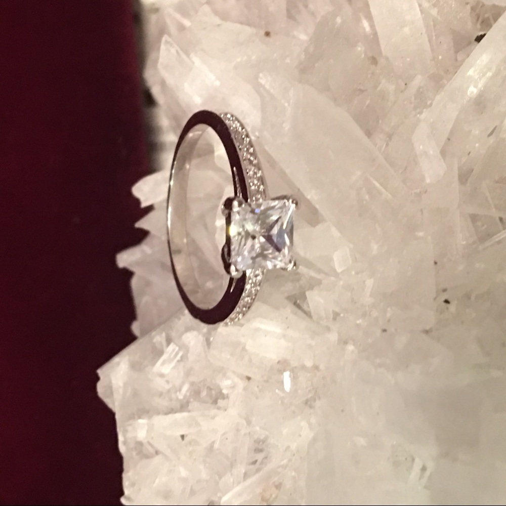 💋💋Princess Cut Sterling Silver Engagement💋💋 - Picture 3 of 7